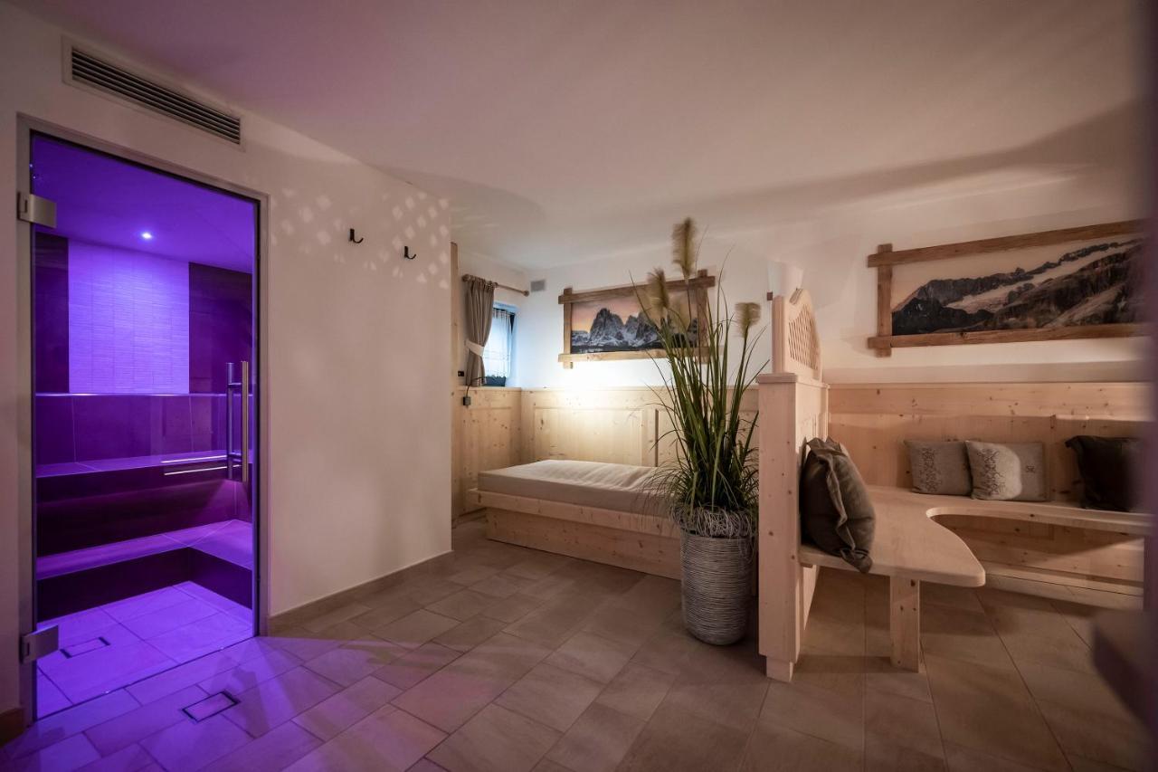 Residence Cesa Sassela Ортизеи Экстерьер фото